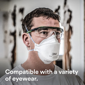 3M Aura 9205+ embossed top panel reduces eyewear fogging.
