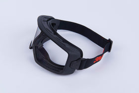 Close up of Scotchgard anti-fog coating on 3M GoggleGear GG3301-SGAF