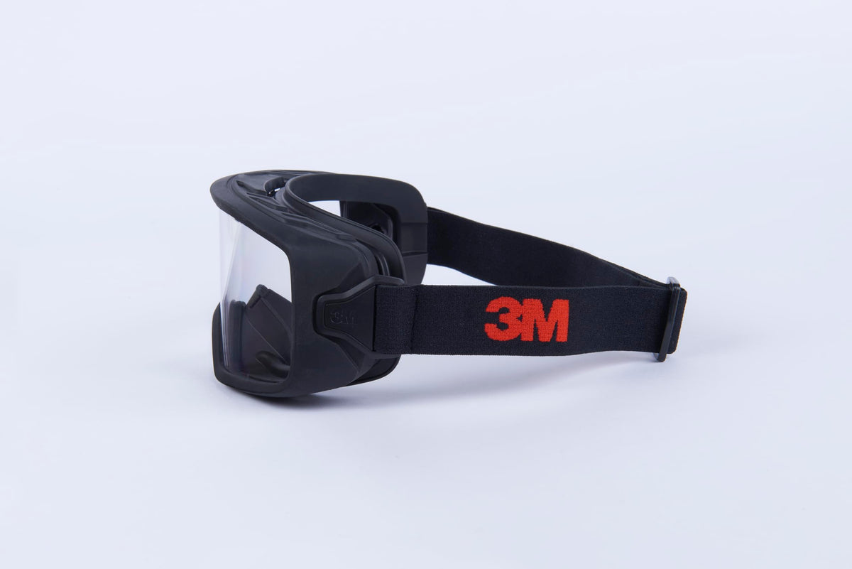 Detail of slotted nose bridge on 3M GoggleGear GG3301-SGAF for prescription eyewear compatibility