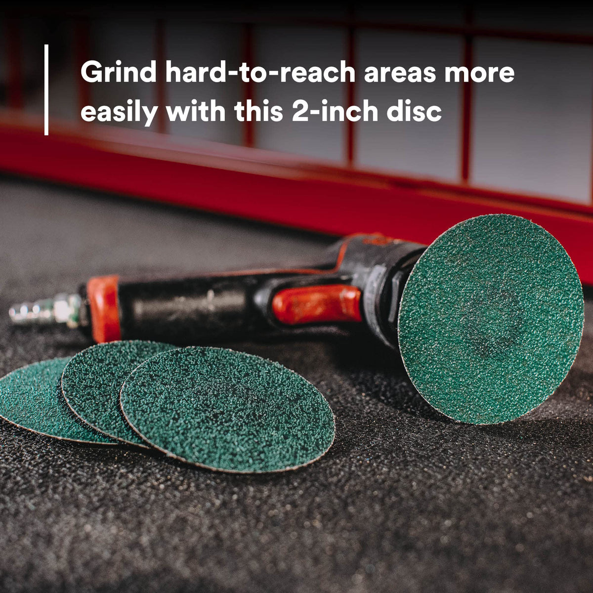 3M Green Corps Roloc 36525 quick-change twist-on design in action