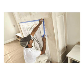 3M Hand-Masker Painter's Plastic Plus resistant to water, lacquer and solvents for versatility