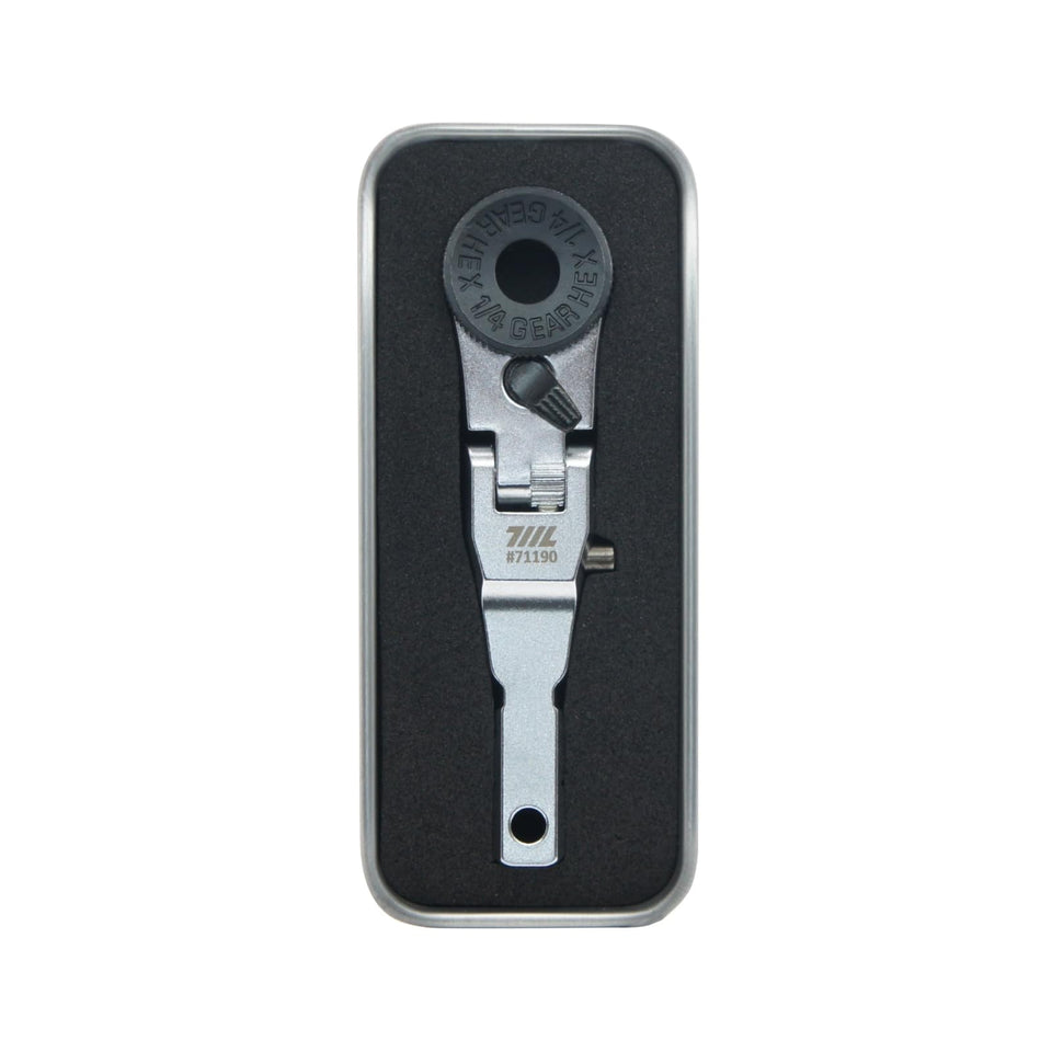 711L flat end flex-head ratchet wrench enabling precise access in tight spaces.