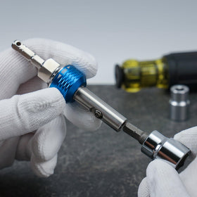711L Inline Ratchet Driver high-torque capability suits demanding jobs.