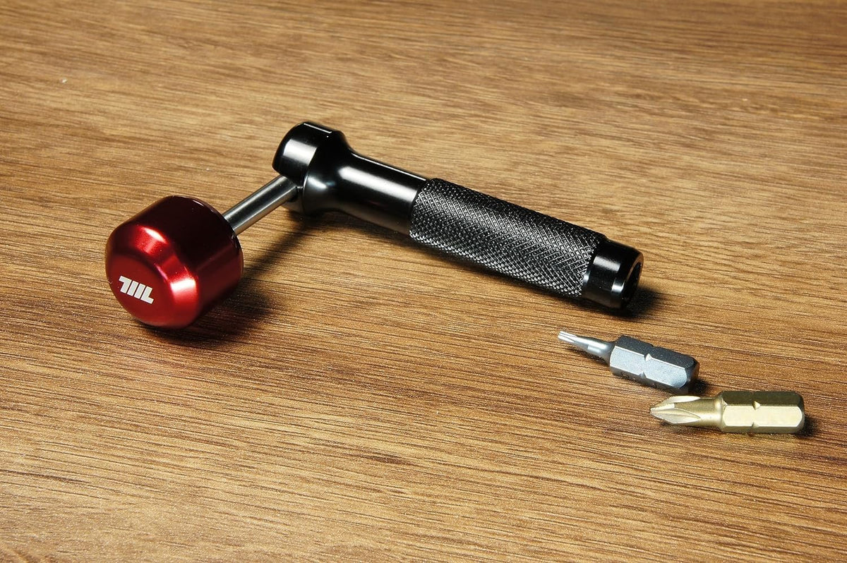 Stainless steel red finish on 711L Lollipop Bit Driver resists wear.