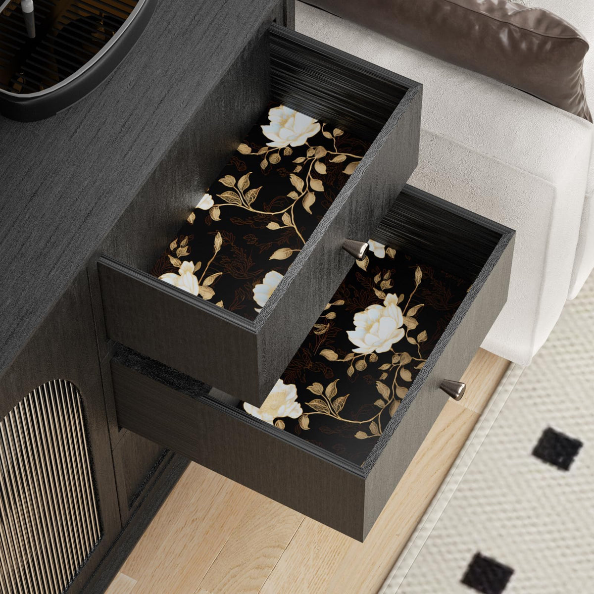 Laatse batch color consistency note helps cohesive multi-roll decor.