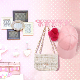 AceOrbit pink bow door hanger helps organize towels, hats, coats, and bags.
