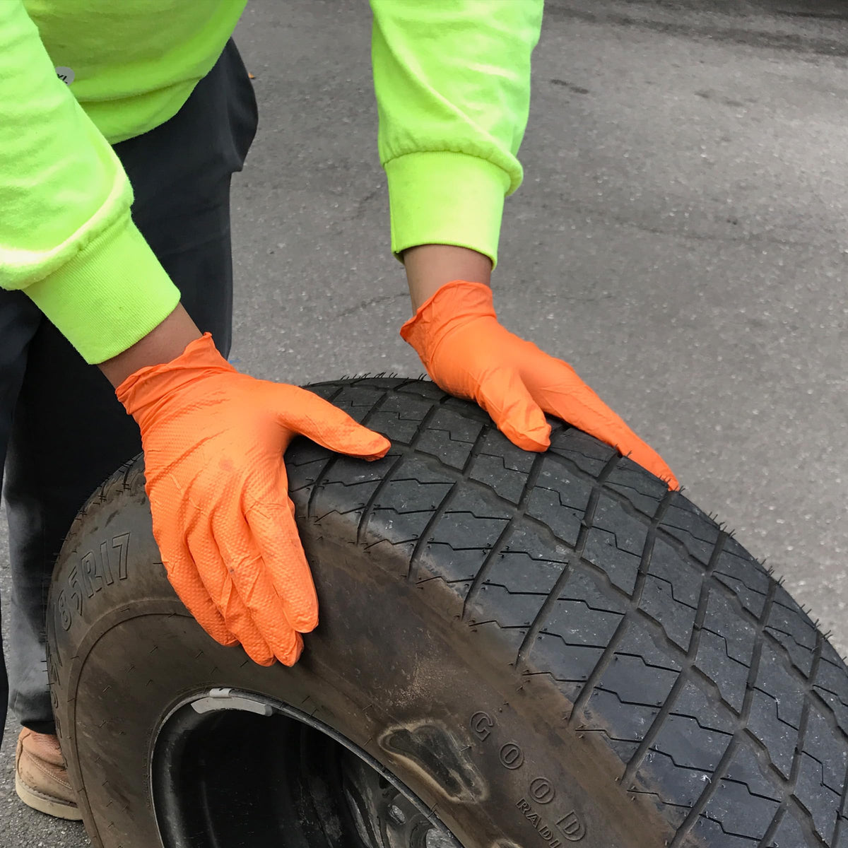 Adenna CAT458: trusted hand protection from a brand established in 1997