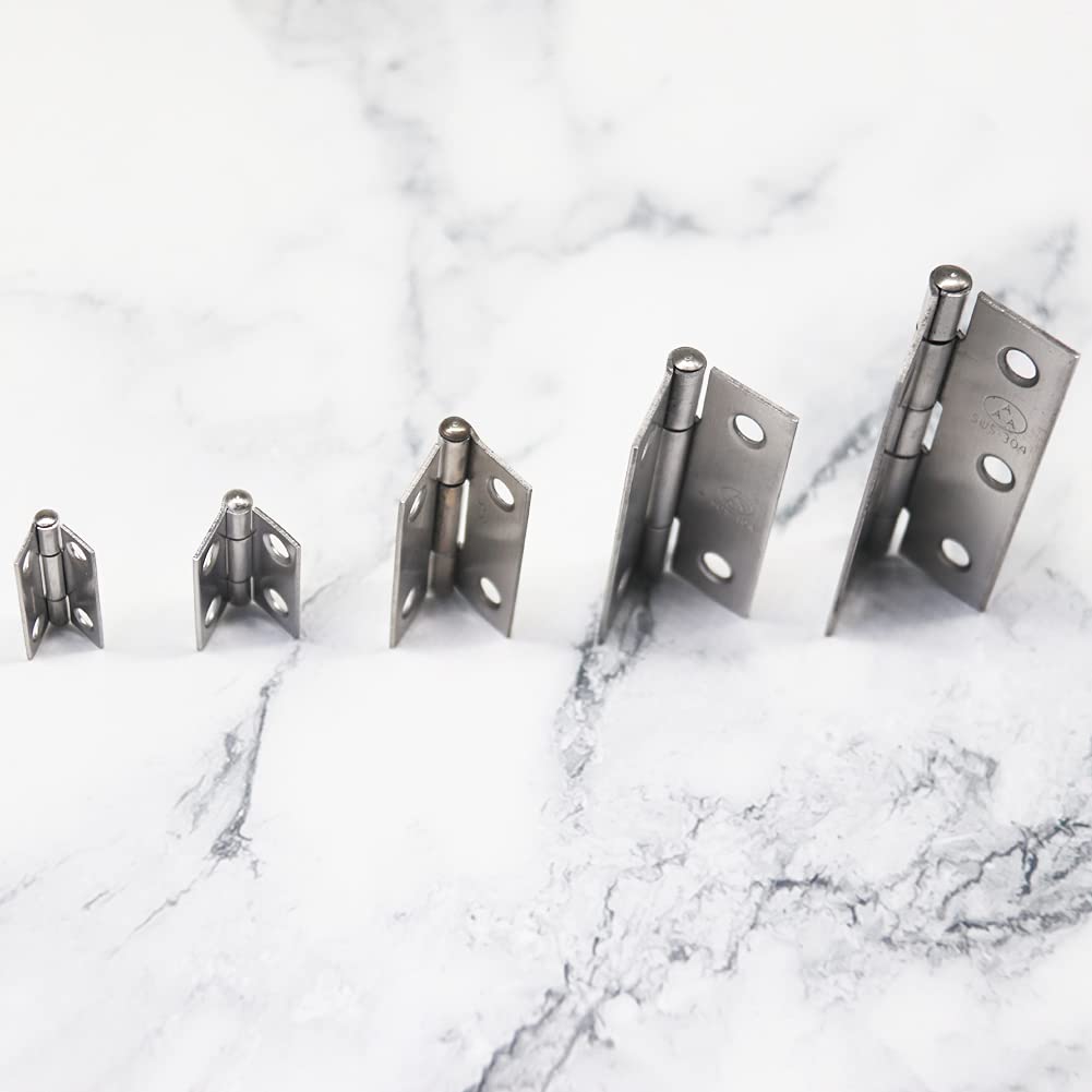 Adiyer rust-resistant hardware keeps boxes and chests looking new.