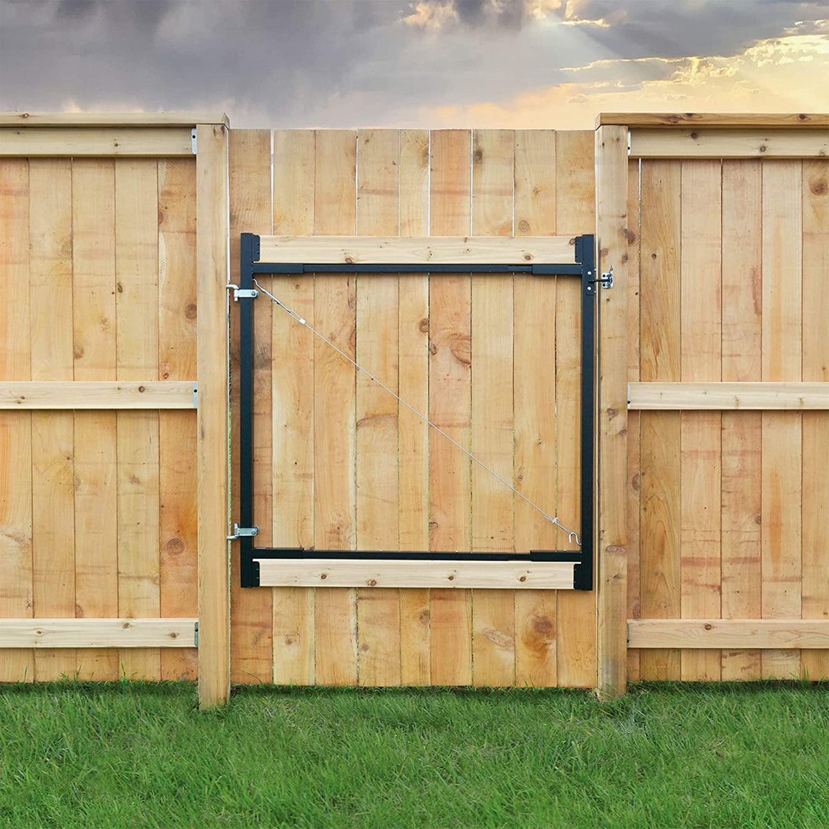 AG72LTP-ZR0110 latch kit provides secure gate closures and reliable access.