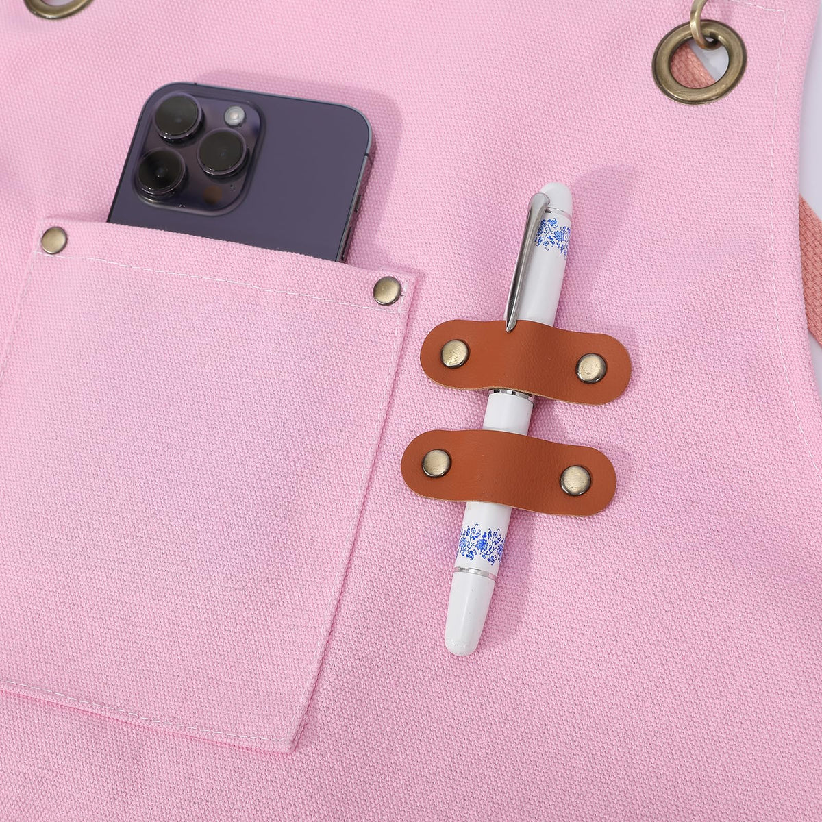 AFUN chef apron with sturdy hardware buckle in light pink for secure fit