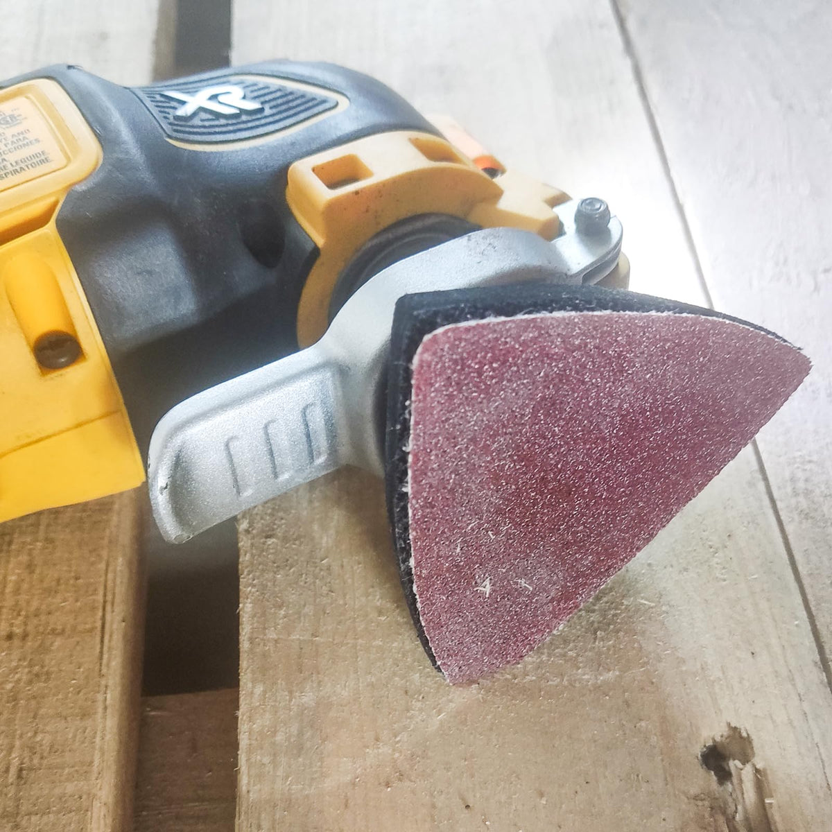 AIFICUT compatibility chart confirms use with Ryobi, Milwaukee, Dewalt and others.