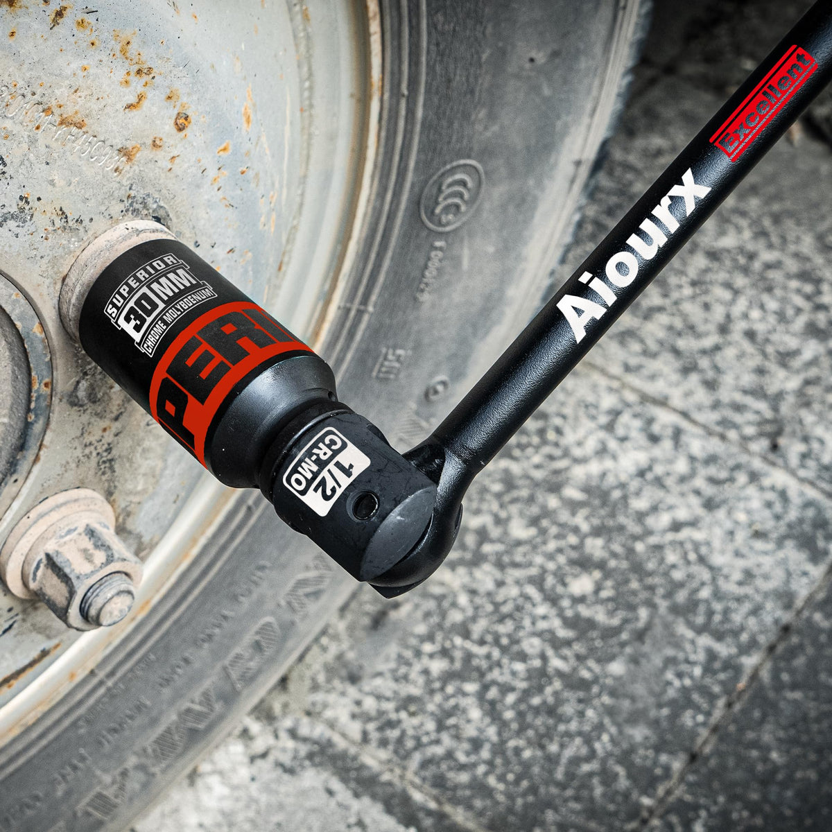 Aiourx durable drive tool helps tackle stubborn bolts in industrial settings.