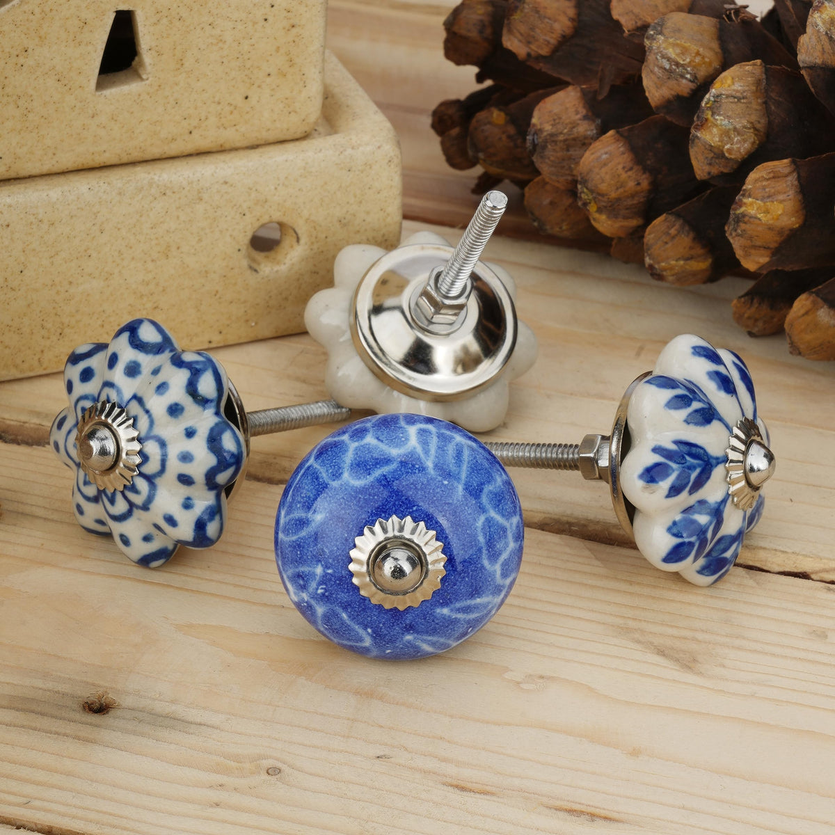 Ajuny vintage-inspired blue cabinet knobs suit classic furniture