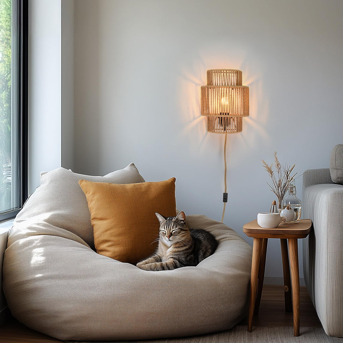 AKEETO ironwork lampshade adds stability and style to any wall.