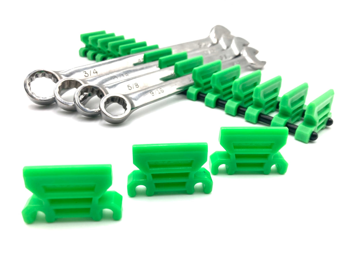 Alien Space Saver supports multiple tools for versatile toolbox organization.