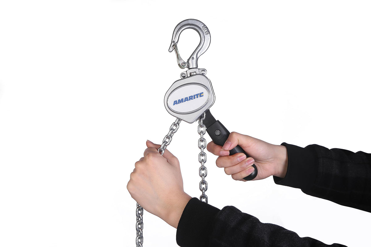 Amarite hoist with 360-degree rotating hook for flexible positioning.