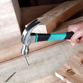 Amazon Basics portable case keeps tools secure during storage and transit.