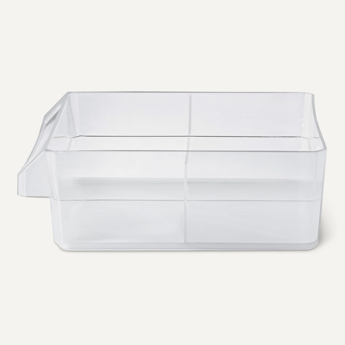 Amazon Basics durable thick-plastic construction provides long-term organization solutions.