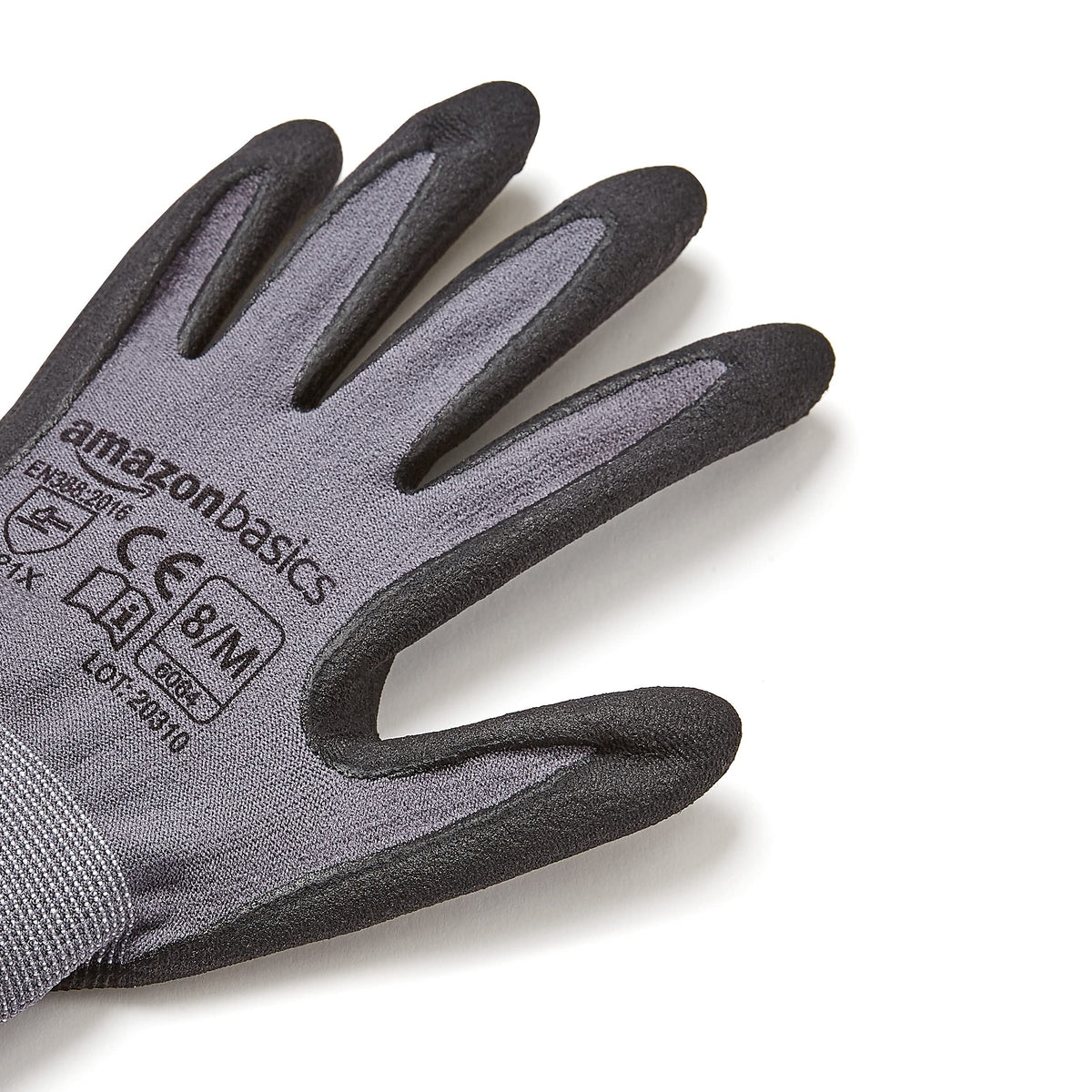 Amazon Basics extended-cuff design keeps debris out during messy jobs
