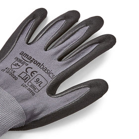 Amazon Basics gloves perform in wet and dry conditions for versatile tasks.