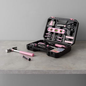 Amazon Basics hardware kits alongside a compact case for quick upgrades.