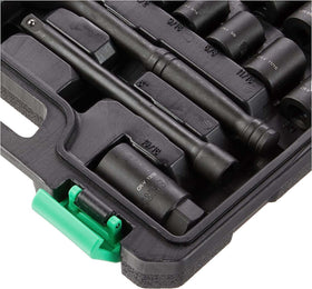 Amazon Basics universal joint adds flexibility for awkward angles