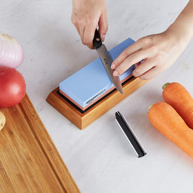 Amazon Basics water-based sharpening stone cleans easily after use.