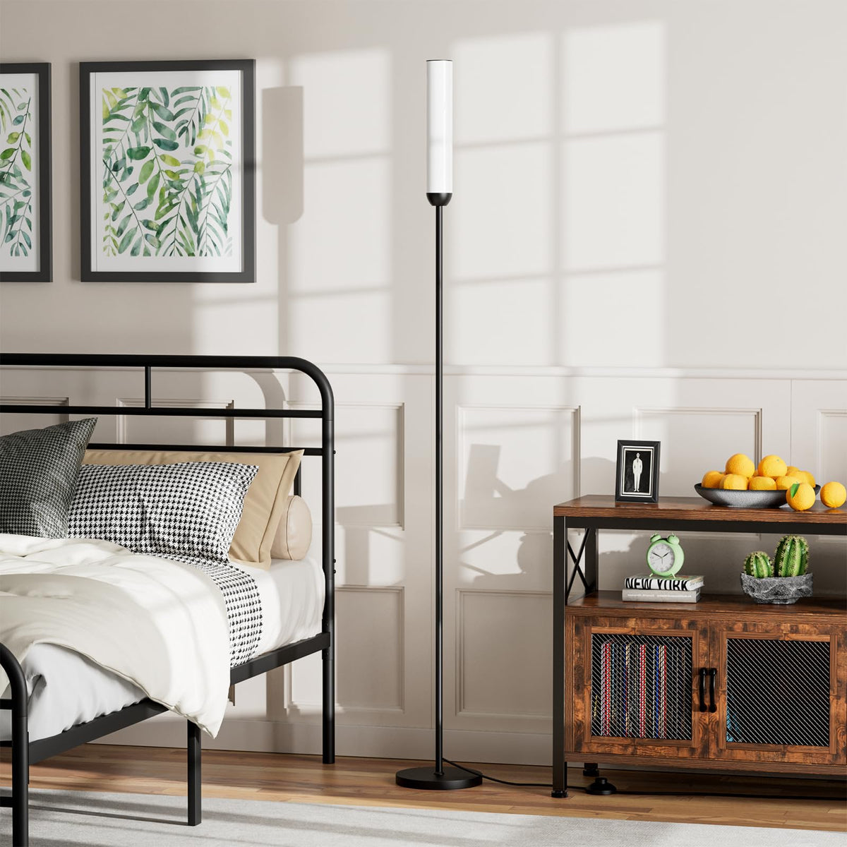 Ambimall floor lamp with foot switch for quick on/off from a seating area