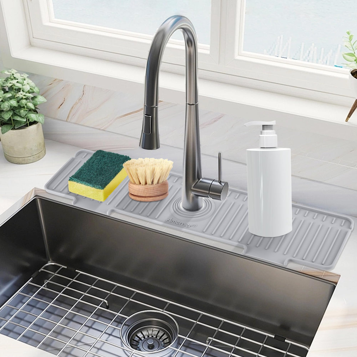 Amerner 20-inch sink splash guard in use protecting countertops from water splashes