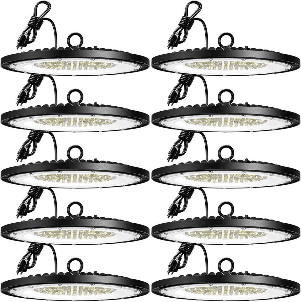 Amico UFO high bay light delivers 28,000 lm for bright warehouse illumination