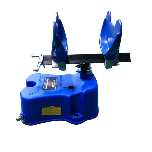 AP Astro 4550A includes an oiling system to extend tool life during use.
