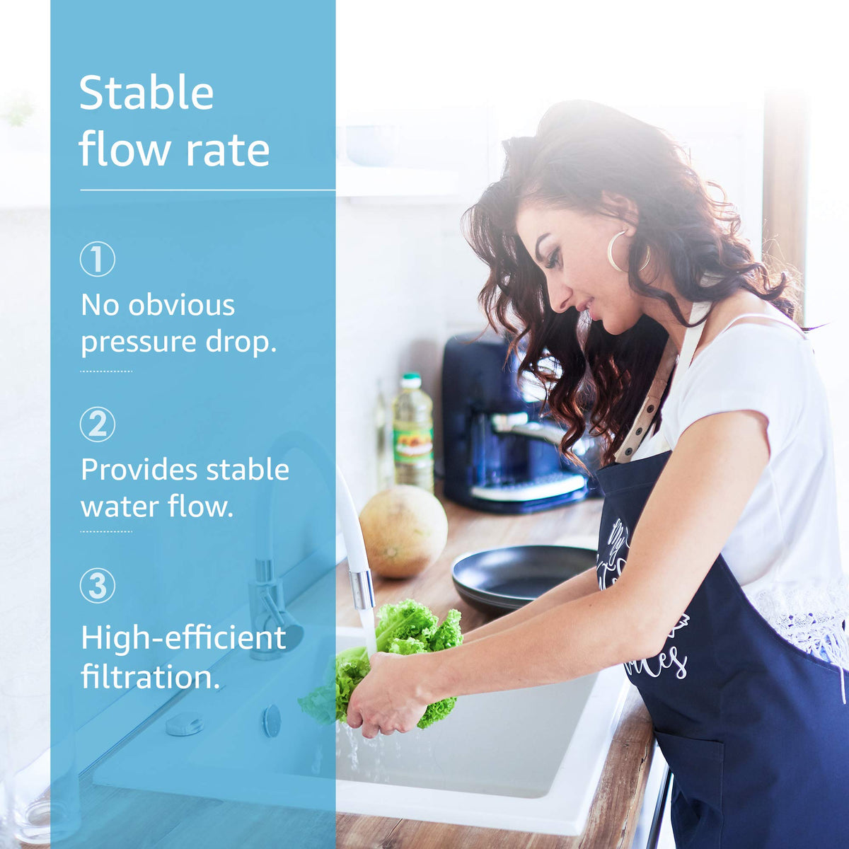 Filtered water from AQUA CREST 1000R flowing into a glass for fresher taste.