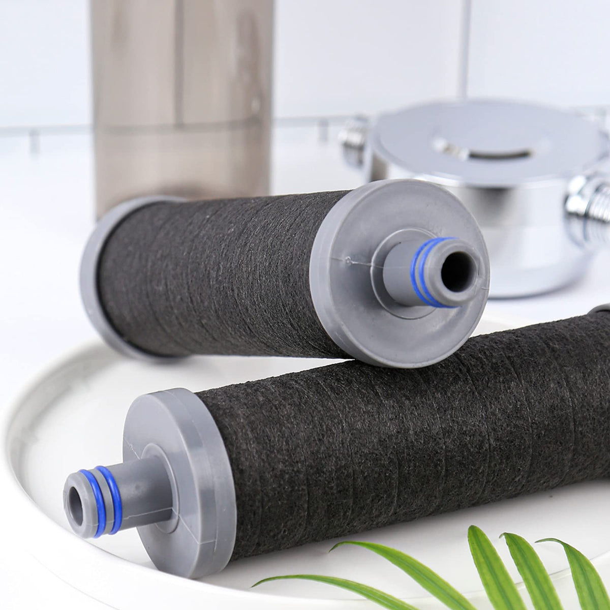 AQUAYOUTH 2.0-shower-filter-design showing modern aesthetic and filtration capability in action.
