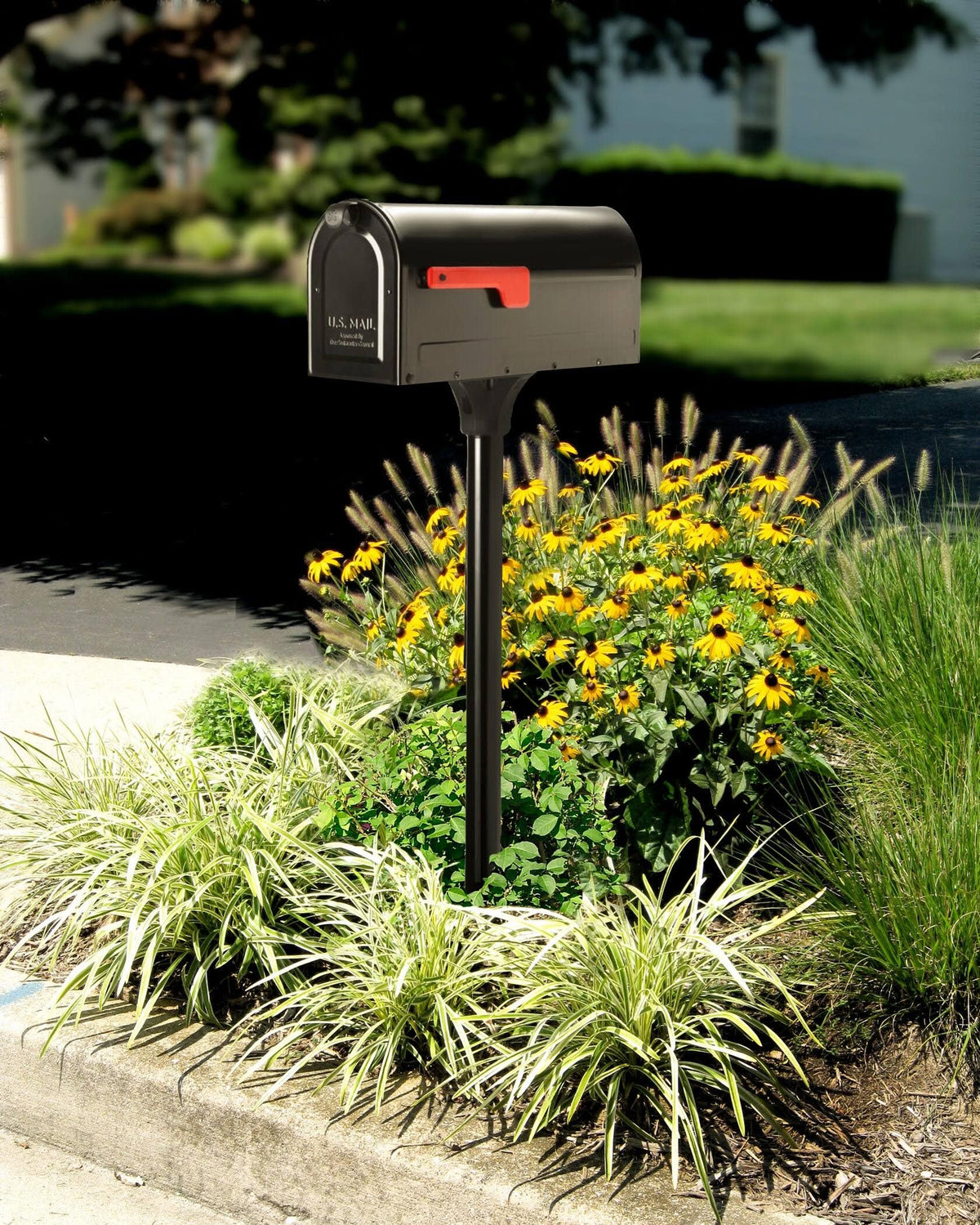 Architectural Mailboxes 7600B-10 MB1 side view showing mounting holes