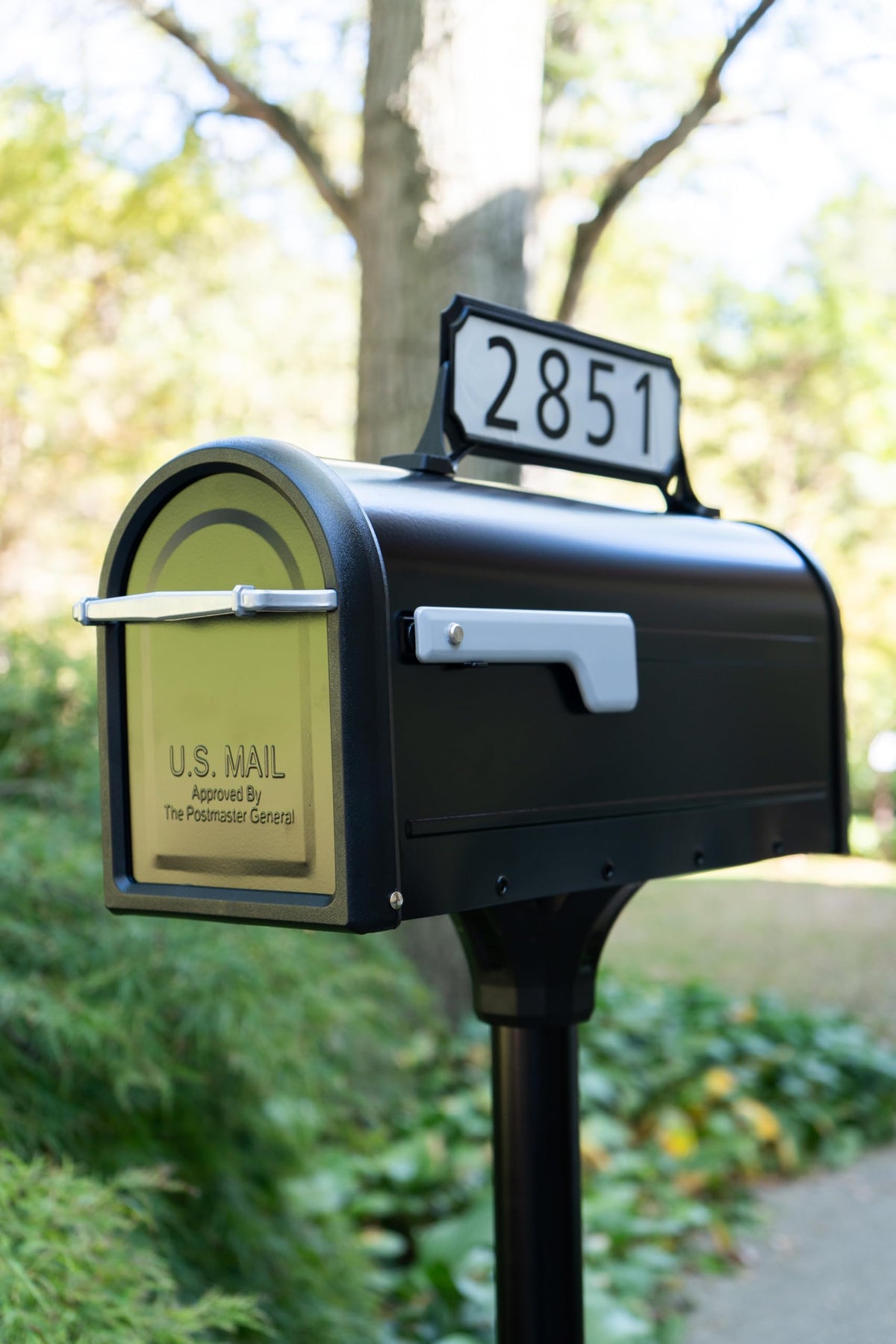 Architectural Mailboxes Manhattan Address Plaque dimensions 12.68 by 4 inches