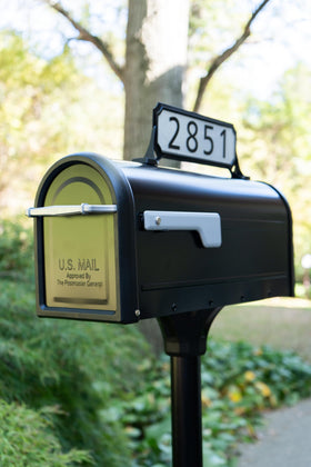 Architectural Mailboxes Manhattan Address Plaque dimensions 12.68 by 4 inches