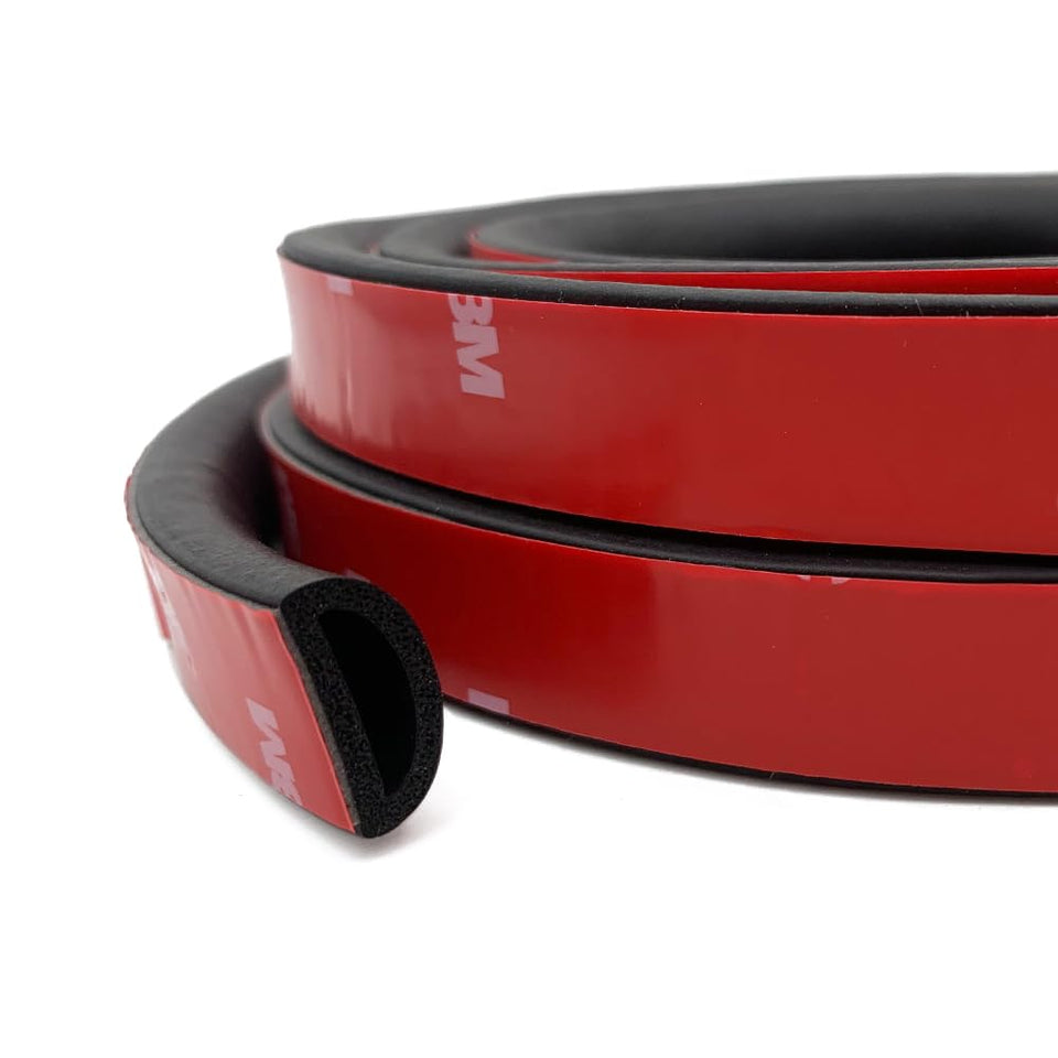 Aroilder foam seal strip close-up showing D-shaped EPDM design for effective sealing.