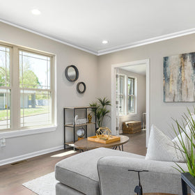 Art3d polystyrene molding provides strong, lightweight durability