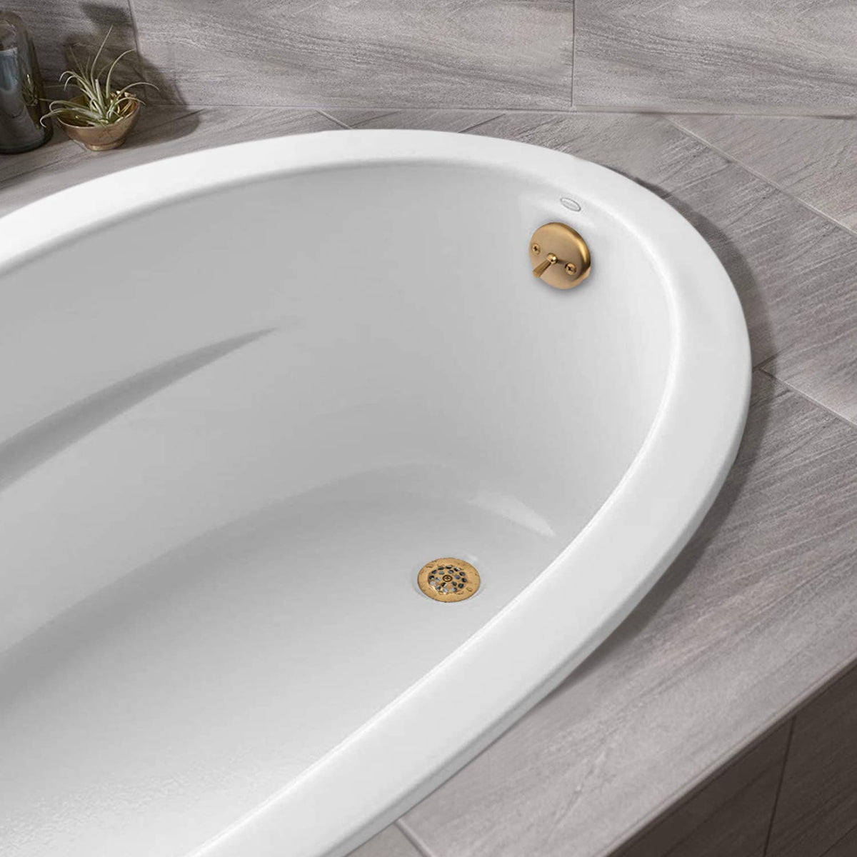 Artiwell Trip Lever drain assembly featuring Beehive strainer for smooth drainage.