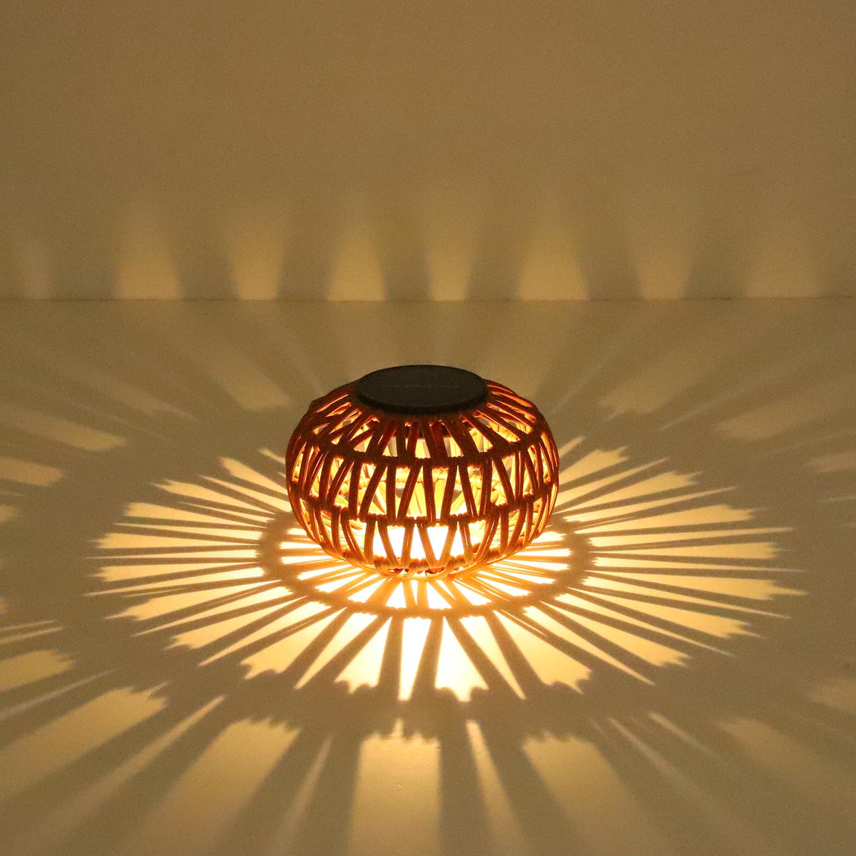 Artmooy easy-installation lanterns require no tools for quick setup