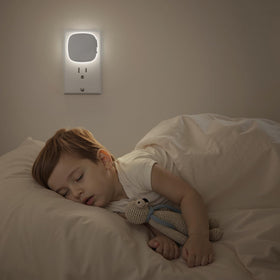 AUVON night light features fire-resistant housing for safe installation in any room.