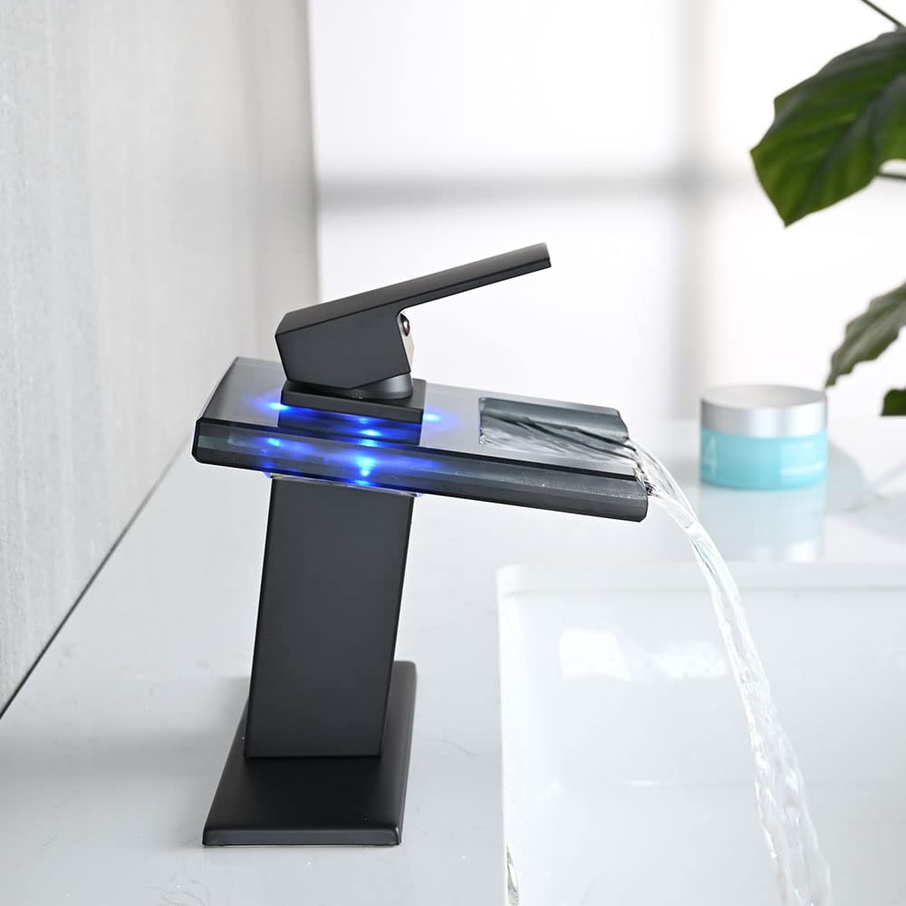 AVSIILE dual supply lines ensure quick, secure connections