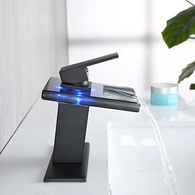 AVSIILE dual supply lines ensure quick, secure connections