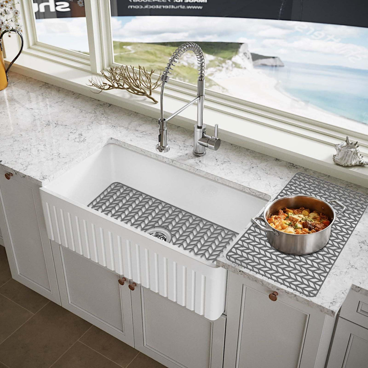 AWOKE dishwasher-safe silicone mat simplifies cleaning after daily kitchen use.