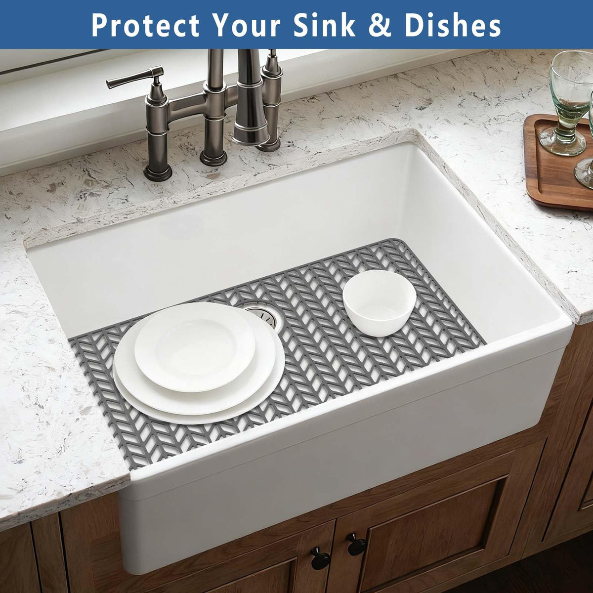 AWOKE rear drain hole facilitates quick drainage and easy cleanup.