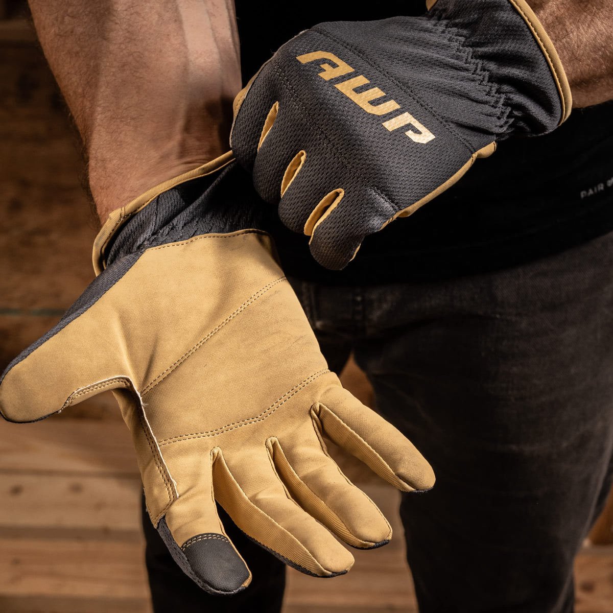 AWP Performance Utility Gloves reinforced wear points withstand abrasive environments.