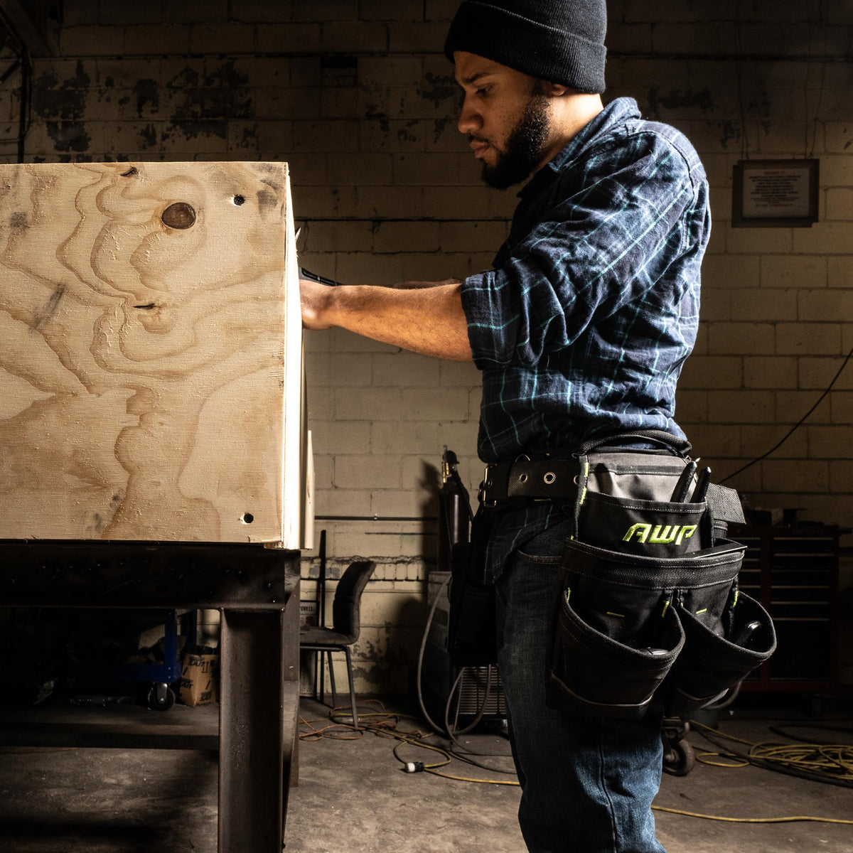 AWP Tool Belt uses rugged 600 denier fabric for durable construction on site.