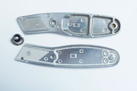 Knife in use cutting carpet with Ayoii Orcon for a precise edge.