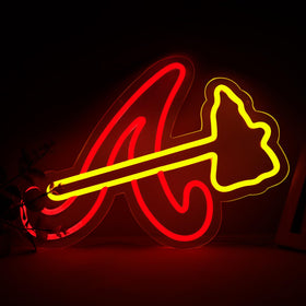 Balanar Braves neon sign wall decor adds vibrant game-night ambiance.