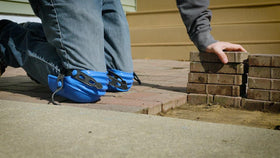 BARWALT KN-5 patterned gripping surface resists debris for roofing tasks.